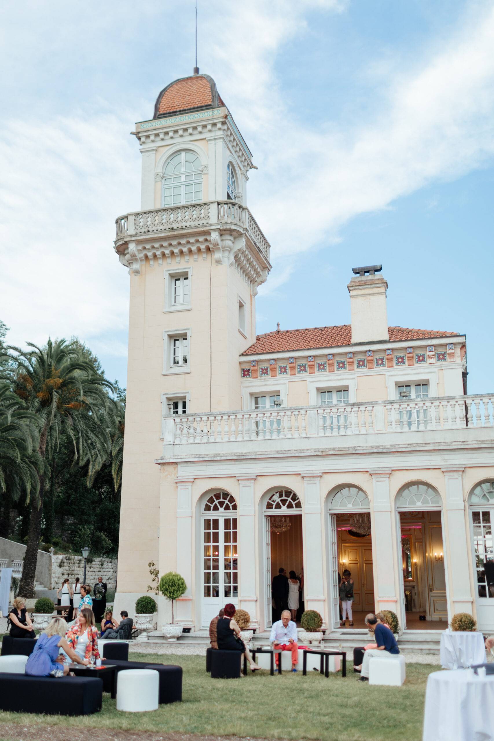 How To Host The Perfect Cannes Film Festival Party At Chateau Saint Georges 